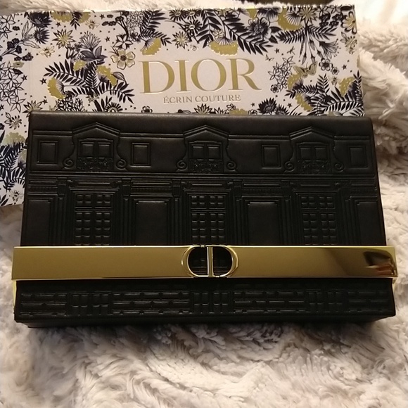 Dior 2021 LE Ecrin Couture Palette: Atelier of Dreams - Picture 7 of 17